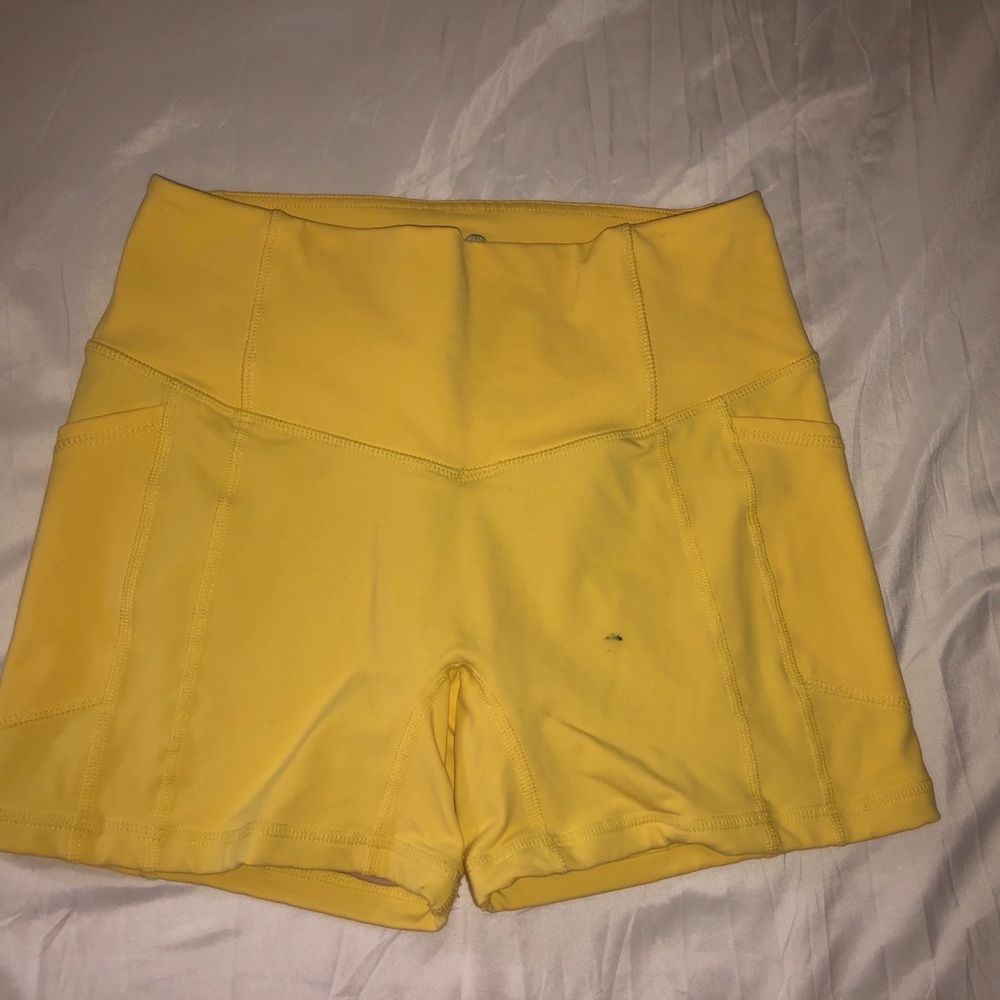 Til You Collapse Yellow Seam-Detail High-Waist Athletic Shorts - Picture 2 of 7